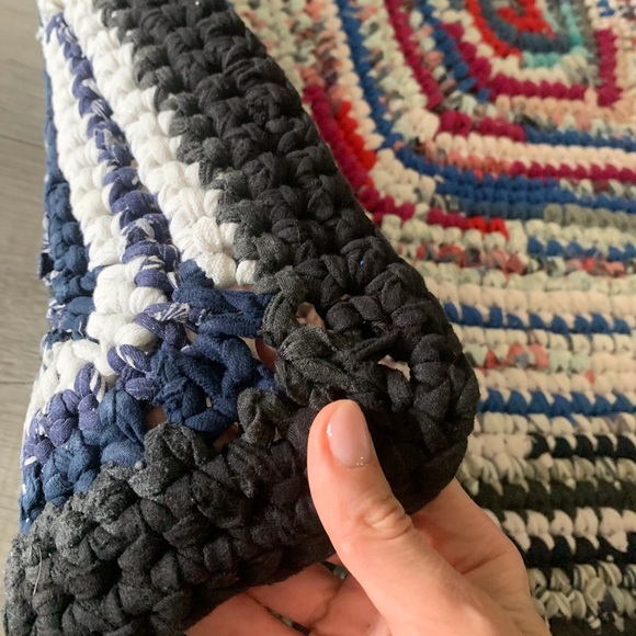 Rug. NWOT - Picture 9 of 14